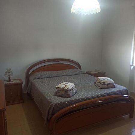La Casa Di Rita Lejlighed Sulmona Eksteriør billede